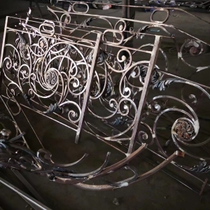 Hench wrought iron railings Chian custom made