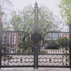 Wrought iron gates manufacturers China garden metal steel driveway swing sliding gate sppliers Hc-g27