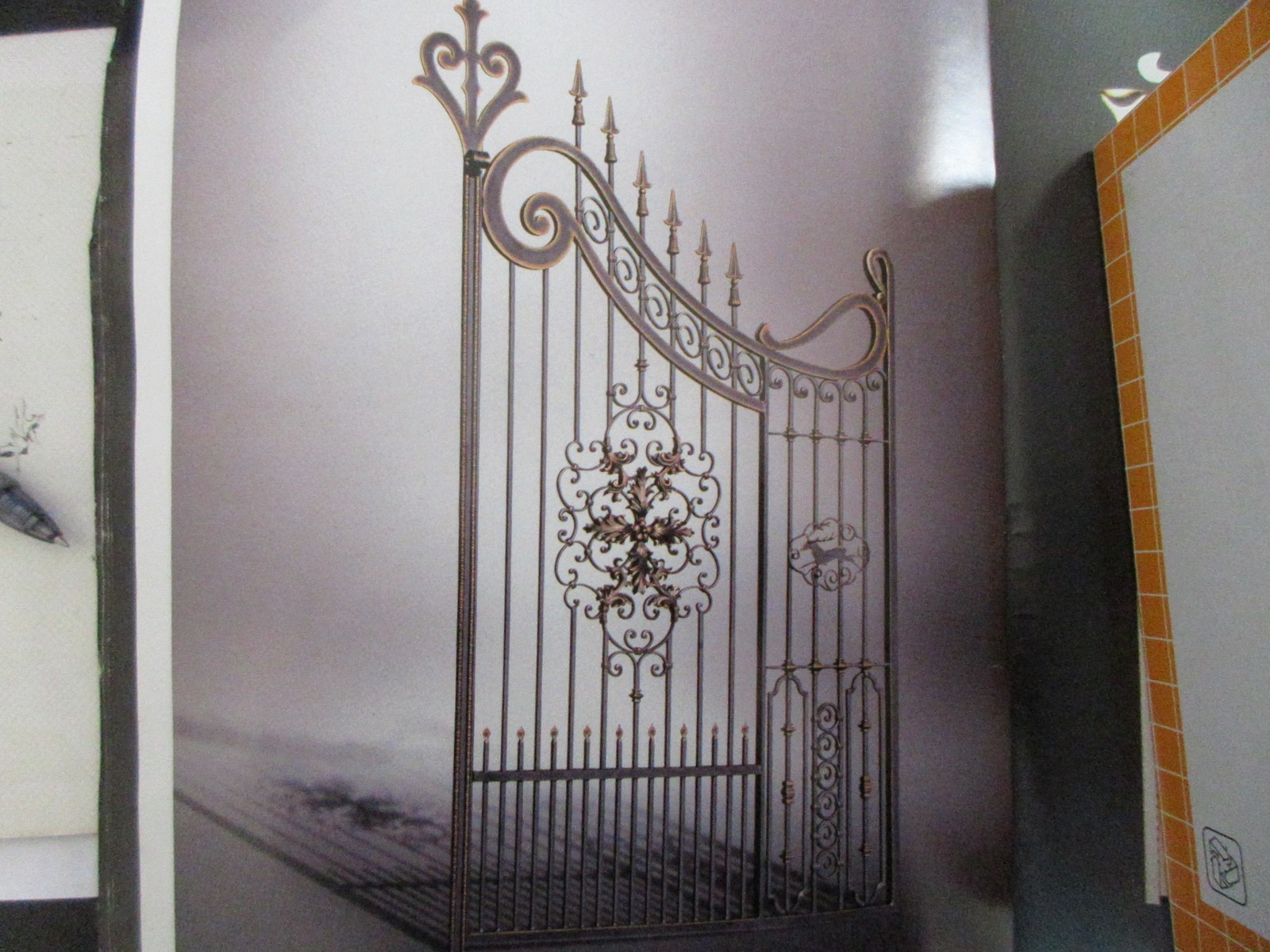 Wrought iron gate manufacturers China garden metal steel driveway swing sliding gates sppliers Hc-g22