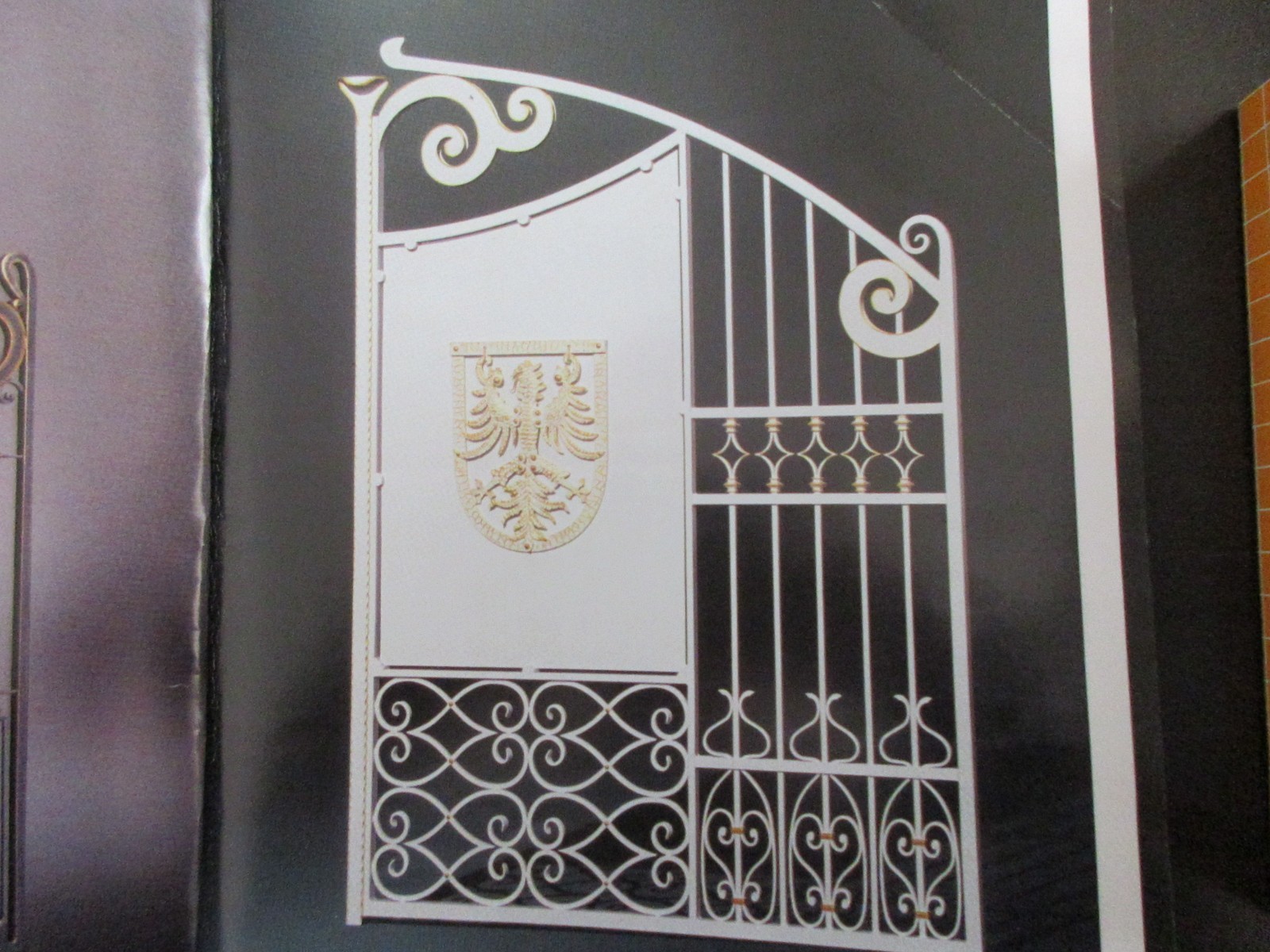 Wrought iron gate manufacturers China garden metal steel driveway swing sliding gates sppliers Hc-g21