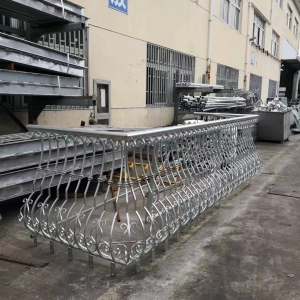 Wrought iron railings China packings