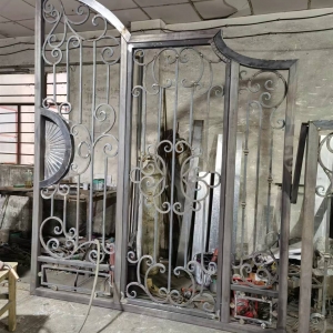 Hench luxury design wrought iron gates China wholesale