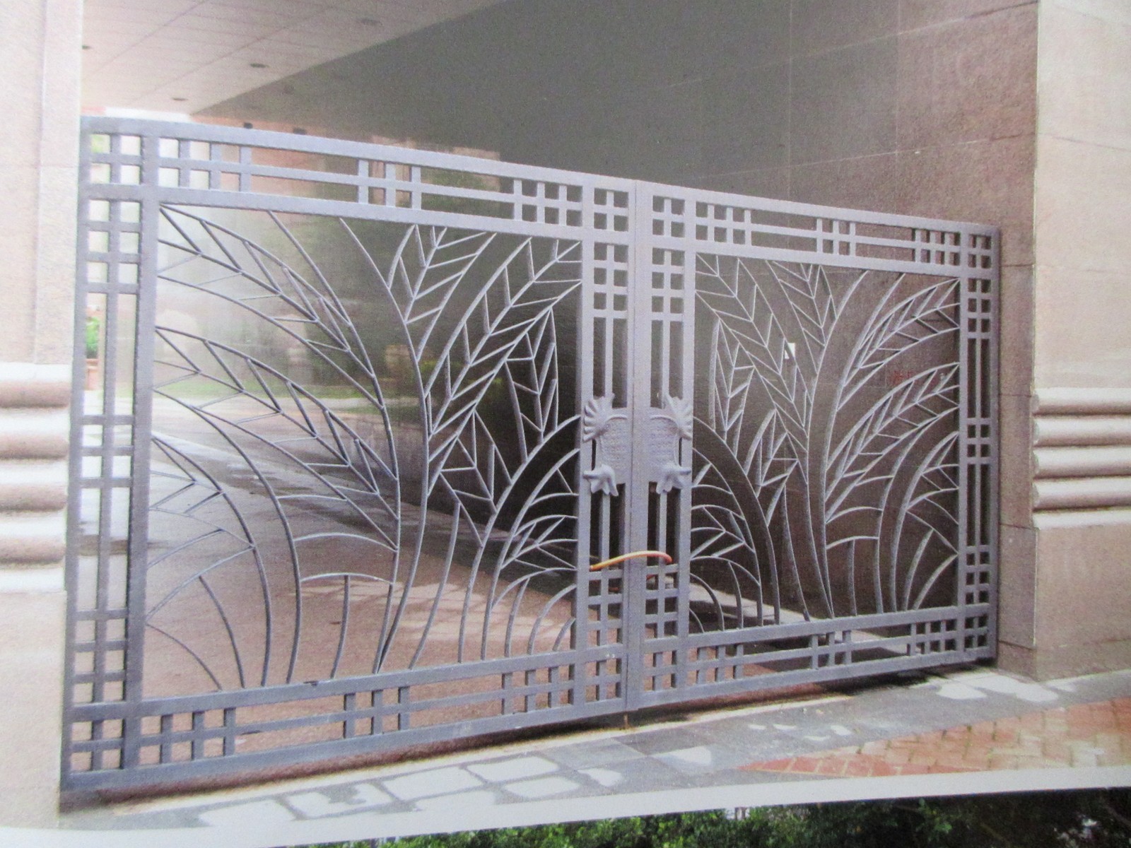 Wrought iron fence gates manufacturers China garden metal steel fencing driveway gate sppliers Hc-f14