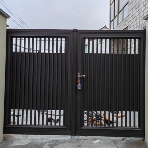 Driveway Wrought Iron Gates Manufacturers China Garden Metal Steel Aluminum Gates Door Railings Balustrades Fences Suppliers HC-Eg35